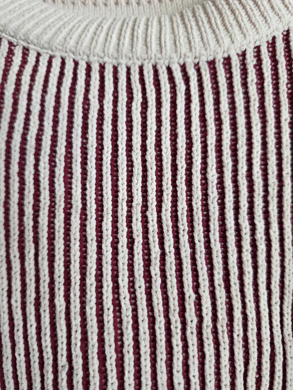 Zenana Outfitters Pink and Burgundy Ribbed Stripe Crewneck Sweater S/M - Picture 2 of 3